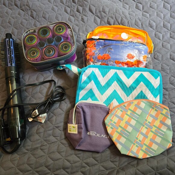 Beauty Bundle. - Picture 1 of 13
